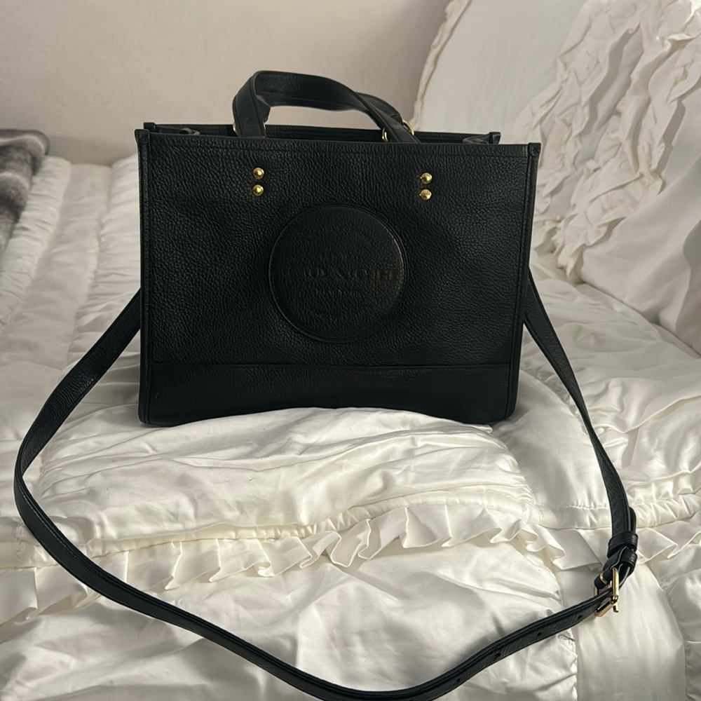 COACH DEMPSEY CARRYALL WITH COACH PATCH IN BLACK C2004 (Used - Great Condition)